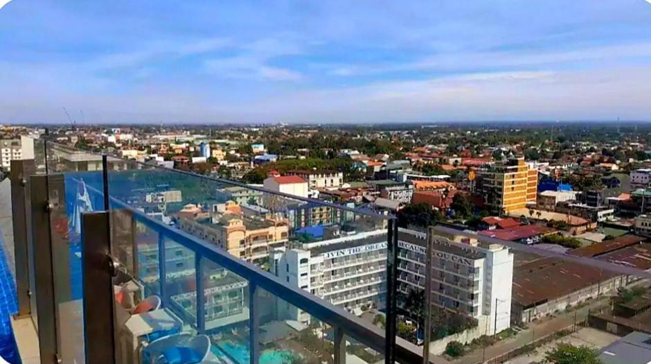 One Euphoria Prime Suite Hotel 安吉利斯 外观 照片